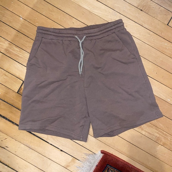 SOLD | Casual sweat shorts - Picture 1 of 3